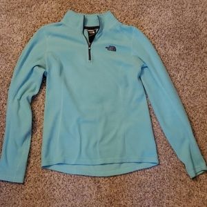 North face pullover